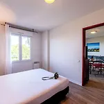 Zenitude Les Terrasses Du Lac, An Ascend Collection 3*