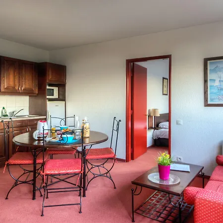 Zenitude Les Terrasses Du Lac, An Ascend Collection Hotel 3*